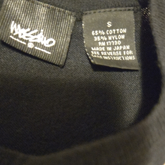 Mossimo Supply Co. Black Sweater with Cream Floral Embroidery - Picture 4 of 6